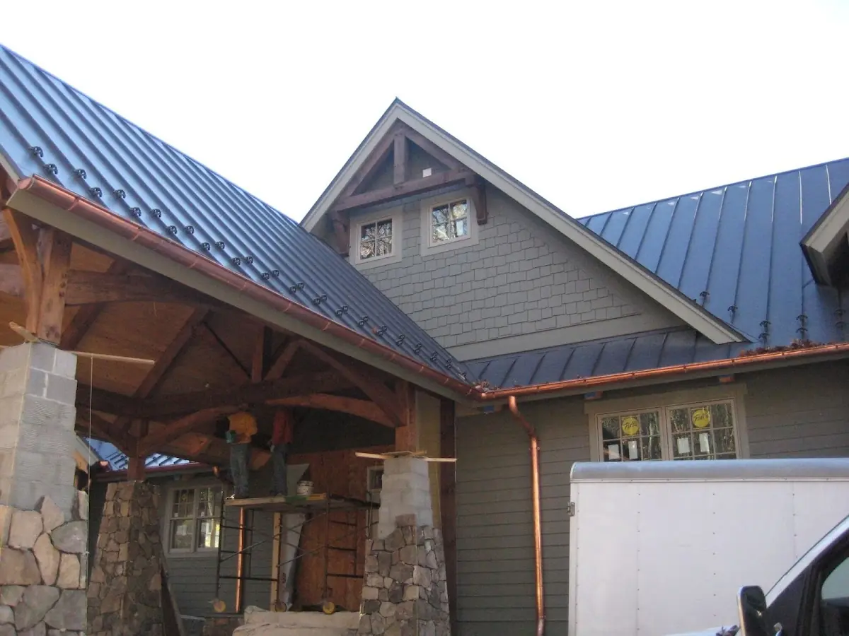 Craftsman Roofing team delivering quality roofing work in Rock Chapel Estates